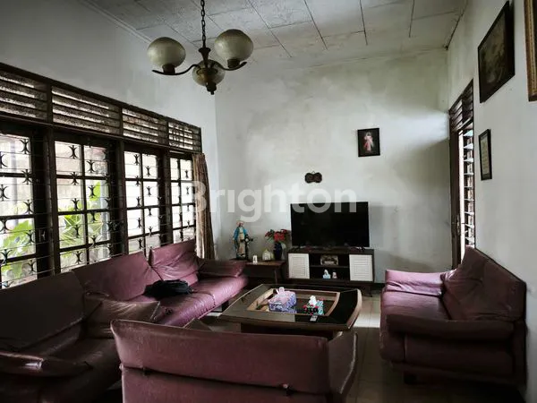 image RUMAH DI ATAS KAVLING 560M2 DI JANTUNG KOTA BOGOR (3)