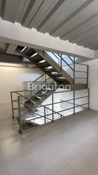 image KAWASAN PERGUDANGAN MODERN DAN HYBRID DI BARAT JAKARTA (3)