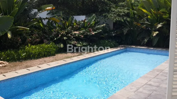 image HUNIAN EKSKLUSIF KEMANG BARAT, 3+2 KT & KOLAM RENANG (4)