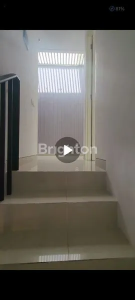 image TOWNHOUSE MEWAH 3 LANTAI DI WISATA BUKIT MAS (7)