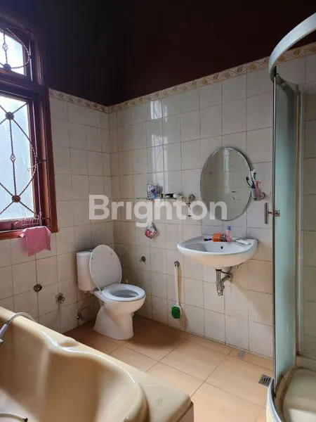 image RUMAH ESTETIS 2 LT SWADAYA RAYA DUREN SAWIT JAKARTA TIMUR EKONOMIS STRATEGIS (6)