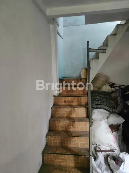 image DIJUAL RUMAH DAN KONTRAKAN, KEBAYORAN BARU, JAKARTA SELATAN  (4)