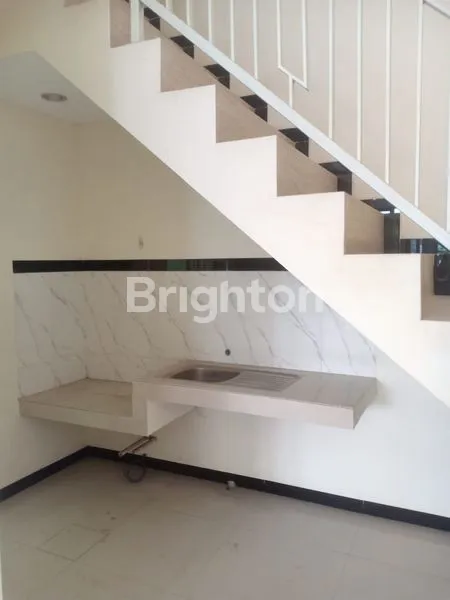 image HUNIAN NYAMAN 2 LANTAI DEKAT UPN SURABAYA (4)