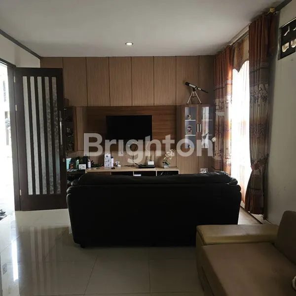 image RUMAH 2 LANTAI DI KOTA BATU (5)