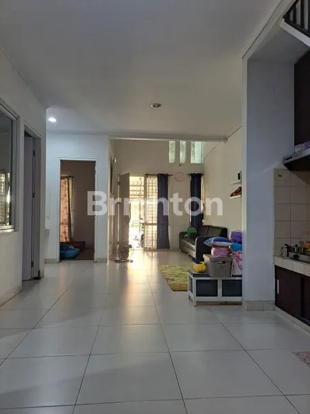 image RUMAH WESTERN COSMO BSD (2)