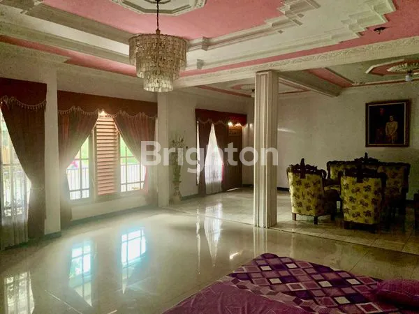 image RUMAH MEWAH DI BOYOLALI (5)