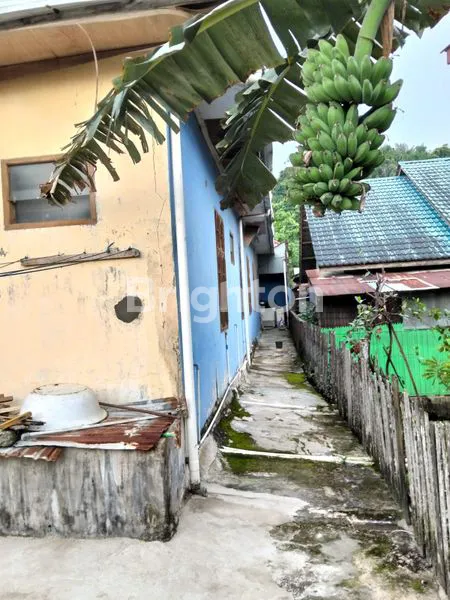 image RUMAH LUAS LT 520M² DI JL SULTAN SULAIMAN (4)