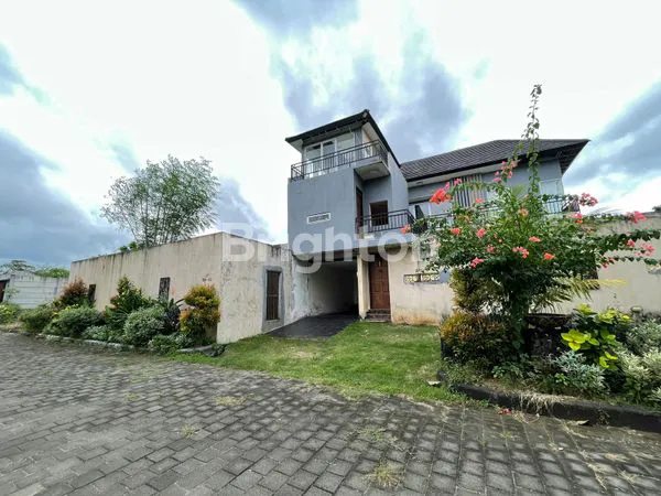 image RUMAH 2 LANTAI DI KUTA SELATAN , LOKASI STRATEGIS & LINGKUNGAN NYAMAN  (2)