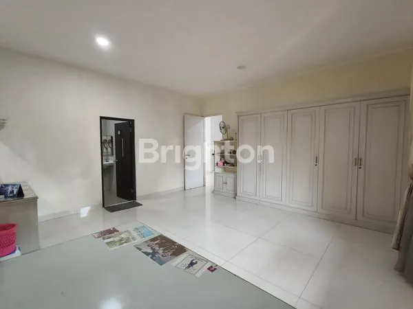 image RUMAH NYAMAN SIAP HUNI DI KEBAYORAN LAMA. BANGUNAN 2 LANTAI  (8)