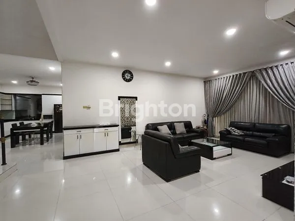 image RUMAH NYAMAN SIAP HUNI DI KEBAYORAN LAMA. BANGUNAN 2 LANTAI  (2)