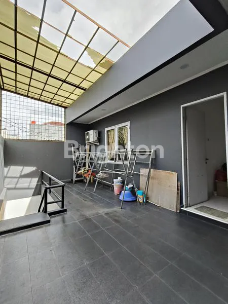 image RUMAH NYAMAN SIAP HUNI DI KEBAYORAN LAMA. BANGUNAN 2 LANTAI  (4)