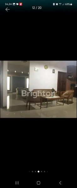 image RUMAH MEWAH 2 LANTAI DI KAWASAN PREMIUM JALAN KEMBAR SAWOJAJAR KOTA MALANG. (8)