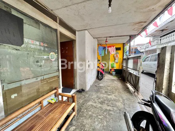 image RUMAH KOST 7 KAMAR SELALU PENUH DEKAT MAL CENTRAL PARK DI TANJUNG DUREN (3)