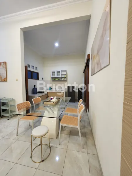 image SOLOBARU, HUNIAN SEWA FULL FURNISHED, DALAM CLUSTER, KONDISI SIAP PAKAI. (4)