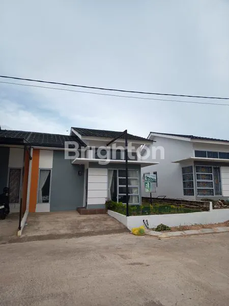 image RENGGALI RESIDENCE (2)