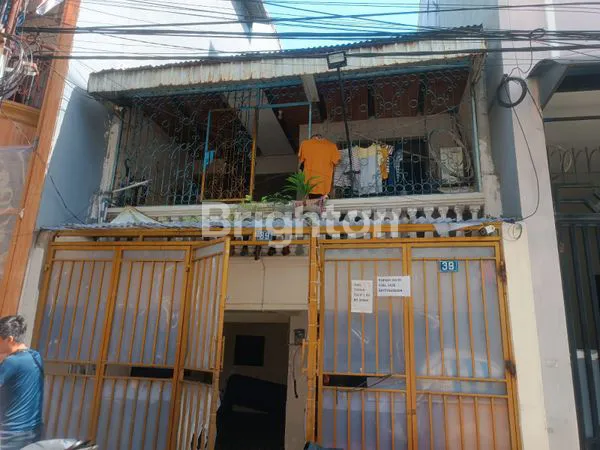 image RUMAH SIAP HUNI 2 LANTAI PADEMANGAN (1)