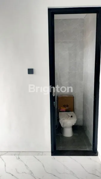 image RUMAH BARU SIAP HUNI LOKASI SANGAT STRATEGIS (4)