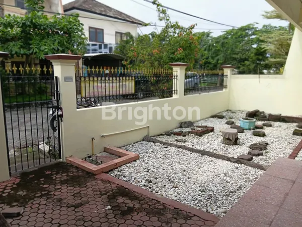 image RUMAH LAMA NYAMAN DAN TERAWAT WISMA MUKTI KLAMPIS (1)