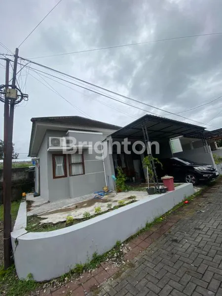 image DIJUAL RUMAH DI JONGKE  (2)