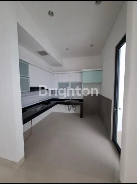 image RUMAH SIAP HUNI MINIMALIS PALM BEACH PAKUWON CITY (3)