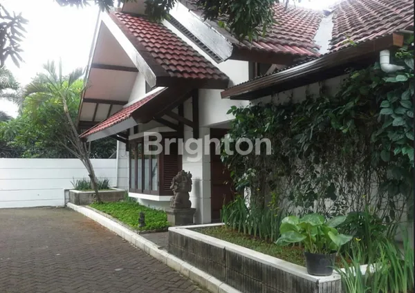 image RUMAH STRATEGIS DEKAT CBD SIMATUPANG JATIPADANG JAKARTA SELATAN  (2)