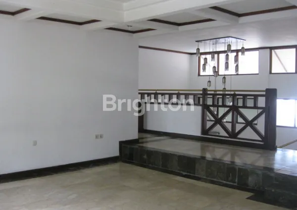 image RUMAH STRATEGIS DEKAT CBD SIMATUPANG JATIPADANG JAKARTA SELATAN  (6)