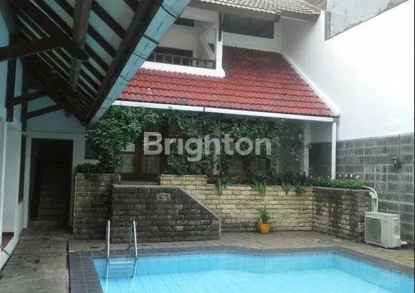 image RUMAH STRATEGIS DEKAT CBD SIMATUPANG JATIPADANG JAKARTA SELATAN  (7)