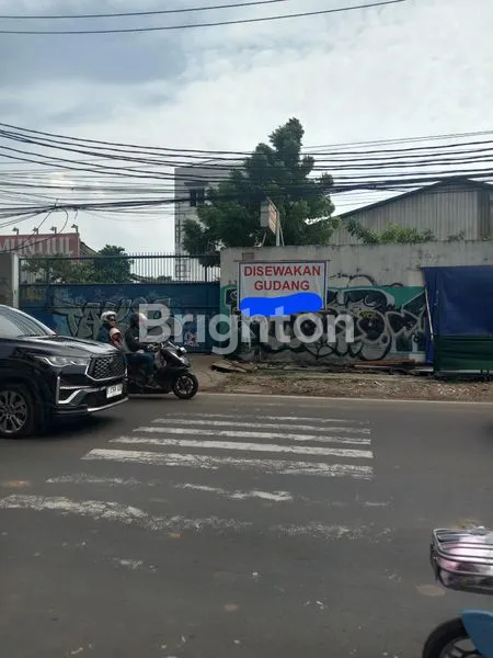 image GUDANG LUAS 1200M² AREA PINANG DEKAT CILEDUG, JOGLO DAN GREENLAKE LETAK STRATEGIS (1)
