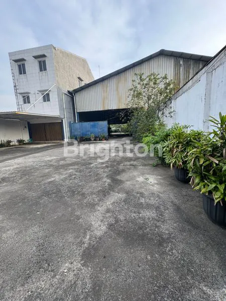 image GUDANG LUAS 1200M² AREA PINANG DEKAT CILEDUG, JOGLO DAN GREENLAKE LETAK STRATEGIS (3)
