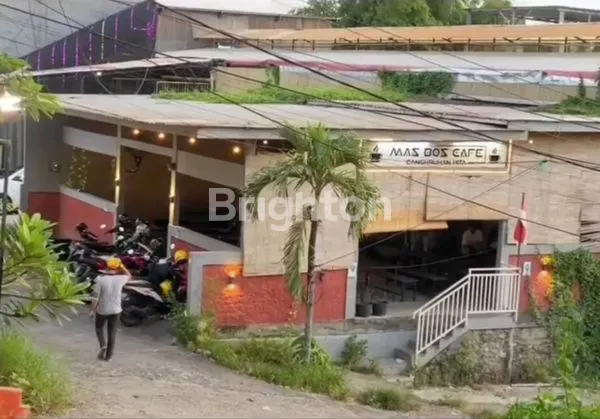 CAFE SIAP CARI CUAN DI GRESIK, DEKAT DENGAN WISATA RELIGI SUNAN GIRI