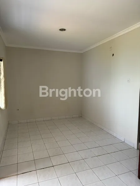 image RUMAH KOST SIAP USAHA STRATEGIS DEKAT STASIUN MRT LEBAK BULUS JAKARTA SELATAN  (6)