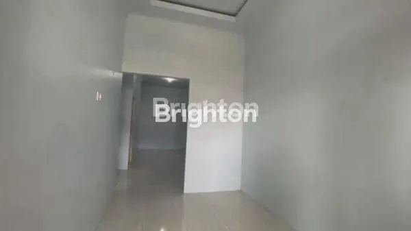 image DISEWAKAN RUMAH TENGAH KOTA BERNUANSA MINIMALIS LOKASI KM 2,5 AMAN NYAMAN HARGA NEGO (3)