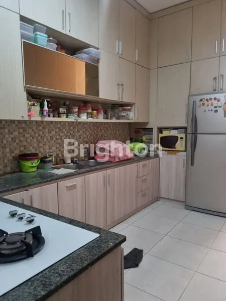 image RUMAH LOKASI STRATEGIS DEKAT PAKUWON CITY KEPUTIH ARAYA KERTAJAYA SUTOREJO MULYOSARI ITS HANG TUAH\N (4)