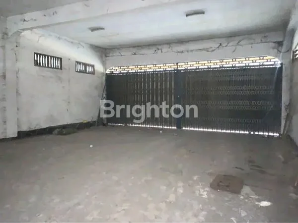 image RUKO STRATEGIS LOKASI DI GADINGREJO KOTA PASURUAN NOL JALAN RAYA (4)