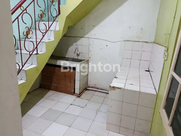 image RUMAH 2 LANTAI SHM DI RENI JAYA, AKSES TOL BANDARA (8)