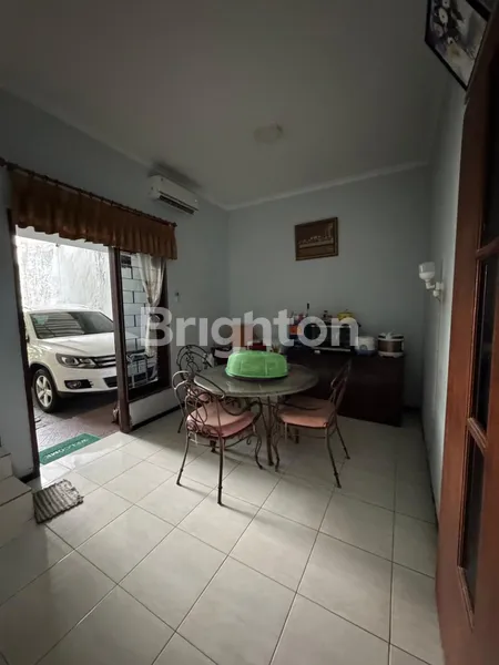 image RAYAN REGENCY SURABAYA (2)