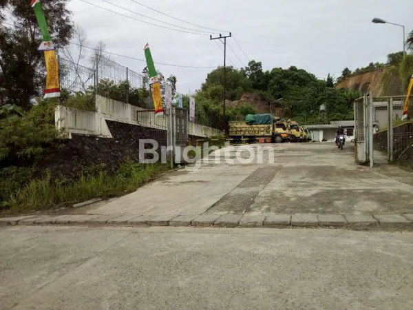 image GUDANG SHM STRATEGIS JL TEUKU UMAR (3)