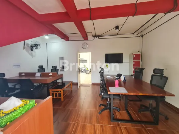 image DIJUAL RUMAH MODERN 3 LANTAI DI JATIBENING BARU (8)