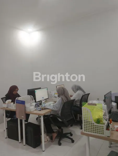 image RUMAH 2 LT UNT TEMPAT TINGGAL DAN USAHA (5)