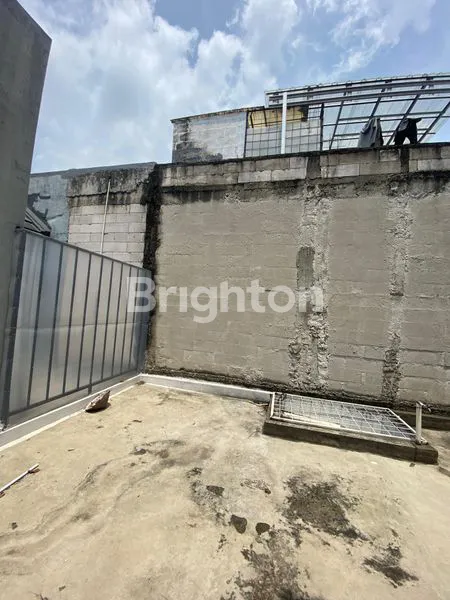 image SEWA RUMAH 3 KT DI SEVILLA PARK BSD (8)