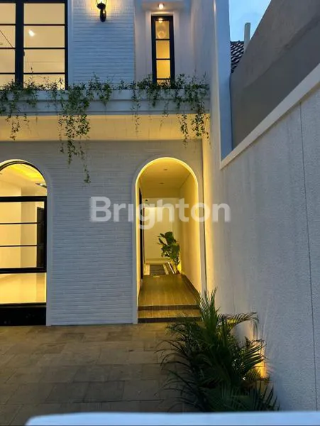 image NEW GRESS COLONIAL MODERN 2 LANTAI PURIMAS  (5)