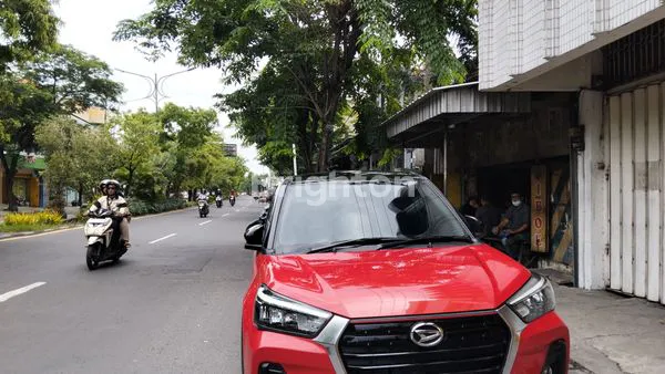 image RUKO 3,5 LT LEBAR 10 M SIAP PAKAI SANGAT COCOK UNTUK INVESTASI BISNIS YANG MENGUNTUNGKAN DIAREA YANG RAMAI DEPAN JALAN KEMBAR DISIMOKERTO DEKAT DENGAN KAPASAN KENJERAN PERAK (3)