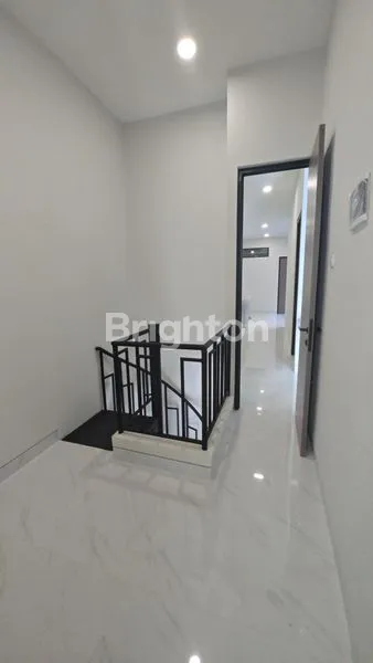 image NEW GRESS MODERN MINIMALIS BARUK 2 LANTAI WITH INNER GARDEN (3)