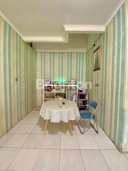 image JUAL RUMAH 1,5 LANTAI, LUAS, DI HOOK, LOKASI STRATEGIS (5)