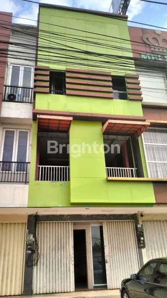 image GAS POL RUKO 3 LANTAI SIAP HUNI DI JALAN MAJAPAHIT (2)