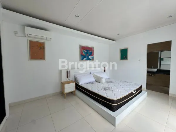 image MODERN THREE BEDROOM VILLA CLOSE TO THE BEACH AND NUANU AREA (7)