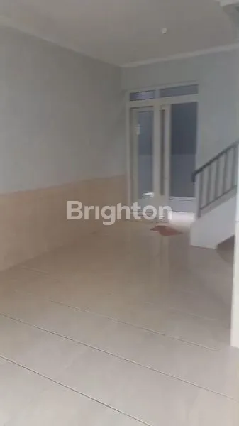 image DISEWAKAN PARK RESIDENCE  SIAP HUNI, TAMAN SURYA 5, JAKARTA BARAT (6)