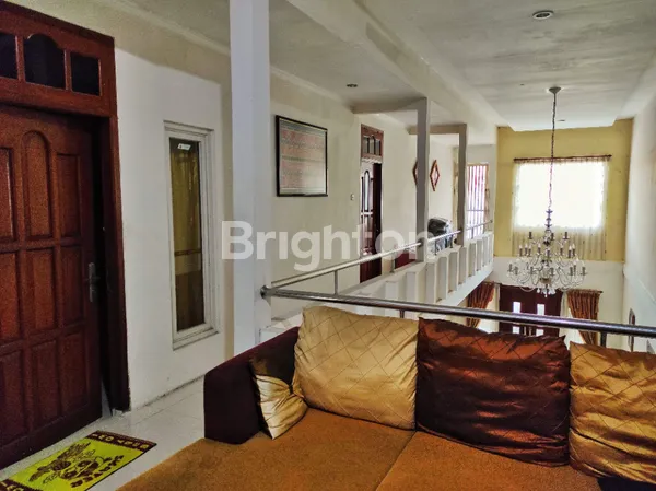 image RUMAH RUNGKUT MERR SURABAYA ROW JALAN 2 MOBIL NEGO (5)