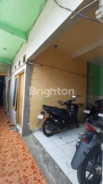 image INVESTASI KOS STRATEGIS NEMPEL STASIUN KRL TEBET, PENUH SEWA (2)