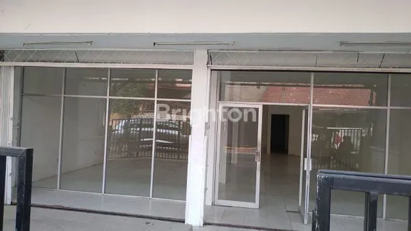 RUKO EX ALFA PINGGIR JALAN  SIAP USAHA KEMANGGISAN JAKARTA BARAT